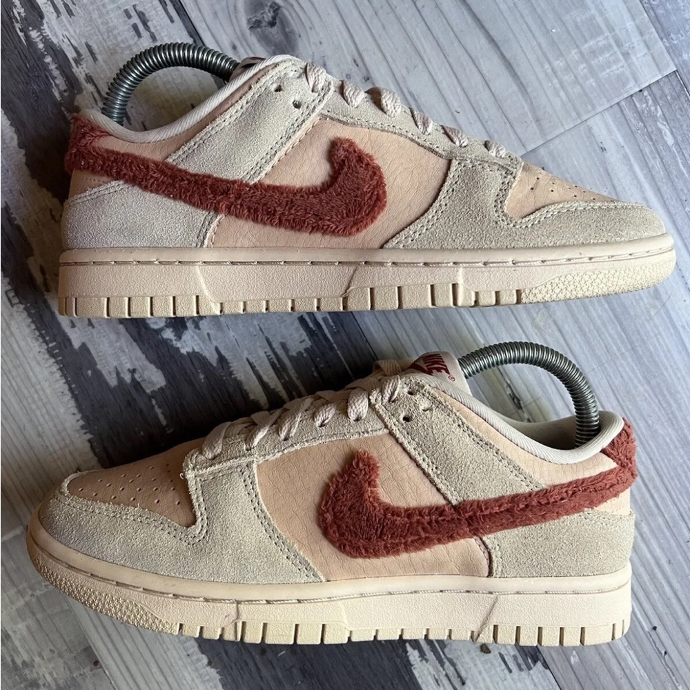 Size 6.5 - Nike Dunk Low Terry Swoosh 2022 Womens Travis Jordan WORN ONCE